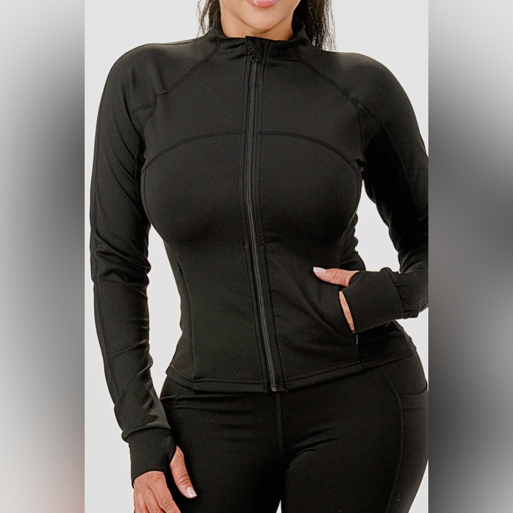 Melissa Baddie Set - Picture 8 of 11